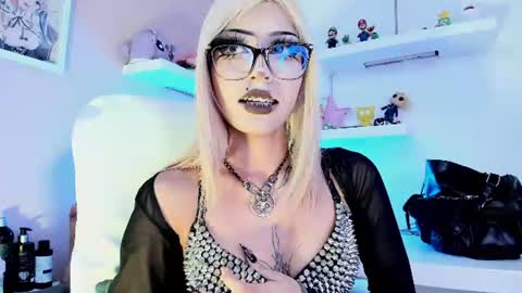 Snapshot of nemesis_castel_ chatting on 25, 7, 2026 Nemesis online show from 25, 7, 2026