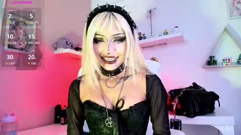 Snapshot of nemesis_castel_ chatting on 29, 7, 2026 Nemesis online show from 29, 7, 2026