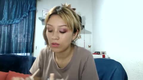 Snapshot of nena_lov chatting on 14, 2, 2025 Star  online show from 14, 2, 2025