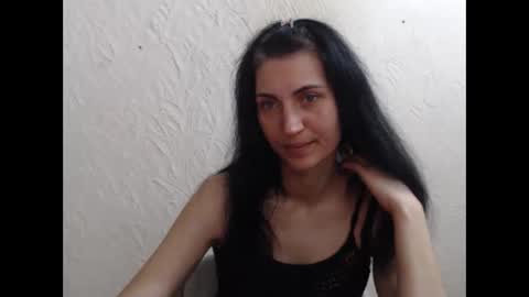 Nensy online show from 14, 4, 2026