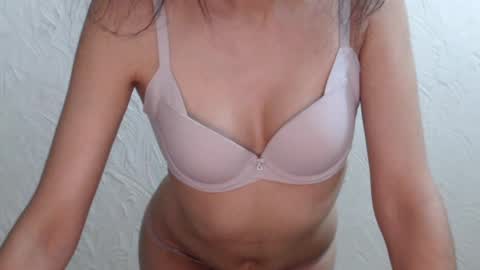 Nensy online show from 18, 7, 2026