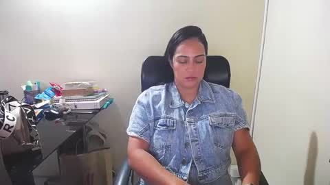 kelly lopez online show from 11, 1, 2025