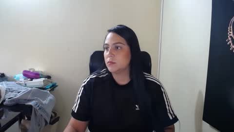 kelly lopez online show from 20, 2, 2025