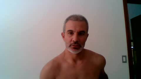 Snapshot of neodent chatting on 12, 1, 2025 neodent online show from 12, 1, 2025