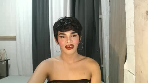 neomi online show from 29, 10, 2025