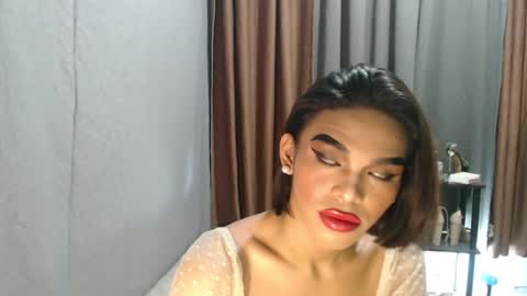 neomi online show from 6, 7, 2026