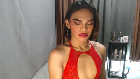neomi online show from 13, 7, 2026