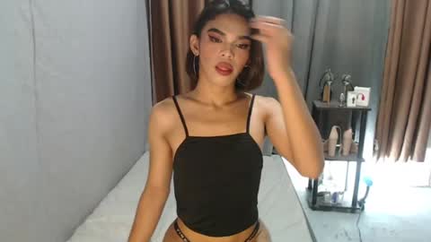 neomi online show from 16, 7, 2026