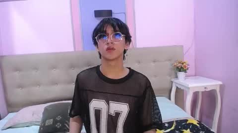 NeonAdonis online show from 18, 10, 2025