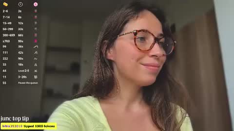 Riley online show from 26, 6, 2026
