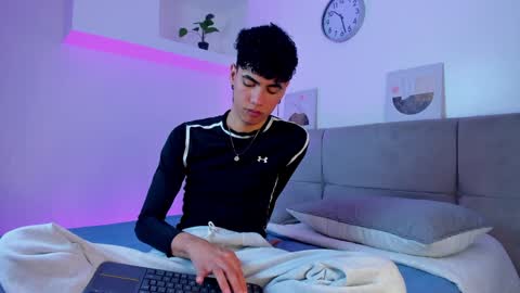  NeoRaptis  jhonatan  online show from 7, 1, 2025