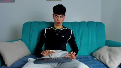  NeoRaptis  jhonatan  online show from 31, 1, 2025