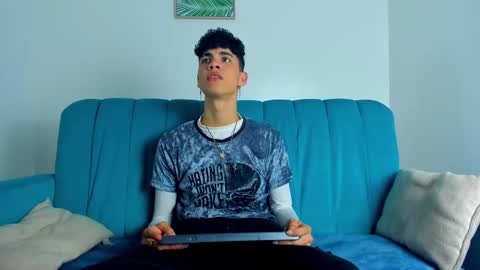  NeoRaptis  jhonatan  online show from 19, 2, 2025