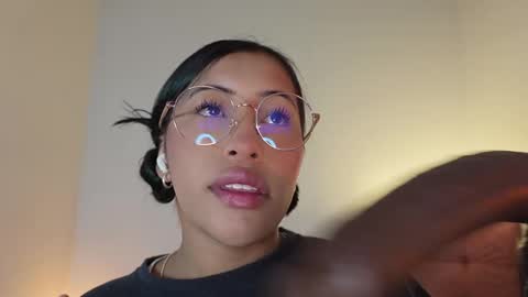 Snapshot of nerak_a chatting on 18, 9, 2025 Helena Every Friday new video for my fan club loves online show from 18, 9, 2025