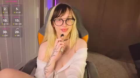 Lina Liza Emily and Grace online show from 28, 7, 2026