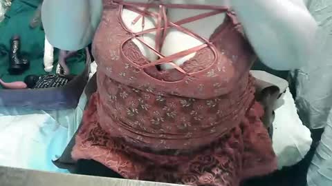 neslihan online show from 11, 2, 2025