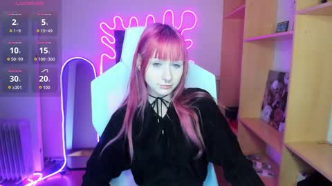 Snapshot of nessadarkk chatting on 25, 9, 2025 Amami online show from 25, 9, 2025