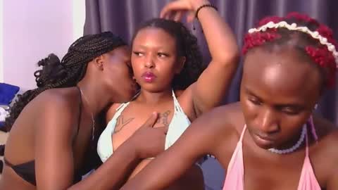 Snapshot of nessie30 chatting on 5, 2, 2026 nessie online show from 5, 2, 2026