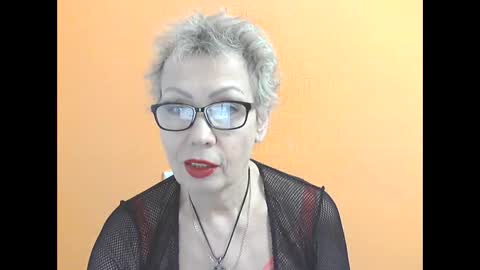Snapshot of nessyjenixs chatting on 4, 12, 2025 NessyJenixs online show from 4, 12, 2025