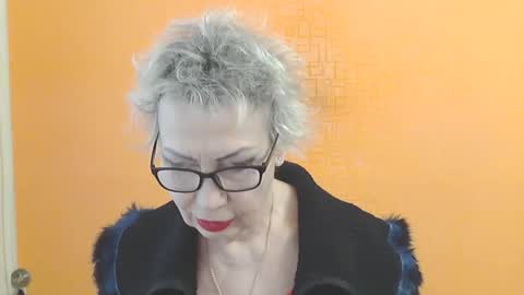 Snapshot of nessyjenixs chatting on 5, 2, 2026 NessyJenixs online show from 5, 2, 2026