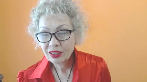 NessyJenixs online show from 19, 5, 2026