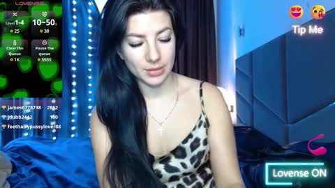 Nessy online show from 11, 2, 2025