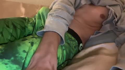 Snapshot of netflixchillin20 chatting on 4, 12, 2024 alpha online show from 4, 12, 2024