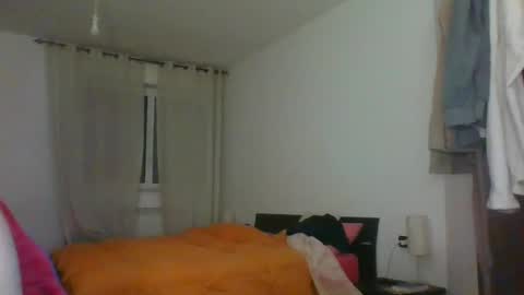 Snapshot of nevenerabis chatting on 4, 2, 2025 nevenerabis online show from 4, 2, 2025