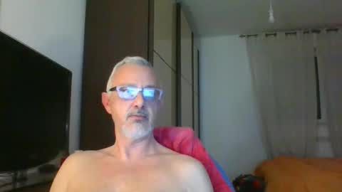 Snapshot of nevenerabis chatting on 10, 3, 2025 nevenerabis online show from 10, 3, 2025