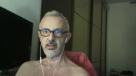 Snapshot of nevenerabis chatting on 17, 9, 2025 nevenerabis online show from 17, 9, 2025
