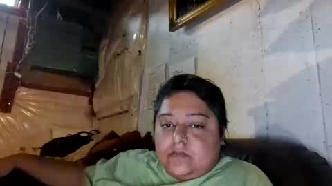 Snapshot of neverwiser chatting on 19, 10, 2025 neverwiser online show from 19, 10, 2025