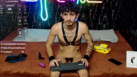 Snapshot of nextboywell1 chatting on 13, 12, 2025 Yeison online show from 13, 12, 2025