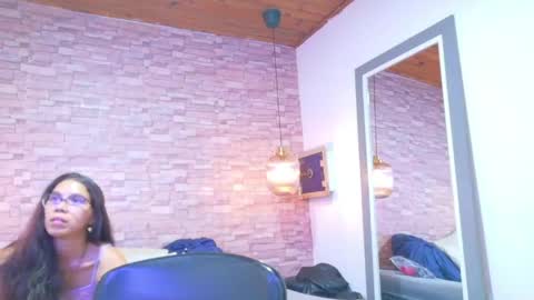 nextdoor_fantasy online show from 20, 5, 2026