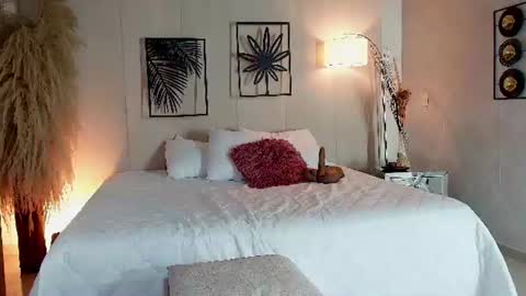 Snapshot of neytiri_moon chatting on 1, 8, 2026 Sandra online show from 1, 8, 2026