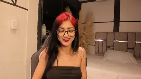 Snapshot of nezukoo_1 chatting on 5, 6, 2026 nezukoo_1 online show from 5, 6, 2026