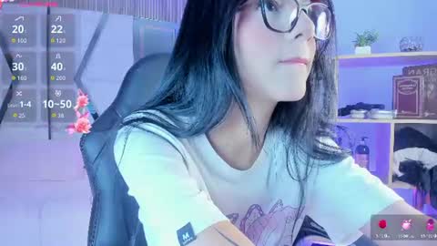 Snapshot of nezukoo_1 chatting on 19, 6, 2026 nezukoo_1 online show from 19, 6, 2026