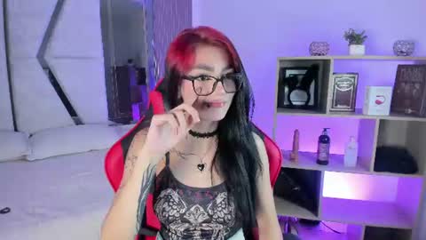 Snapshot of nezukoo_1 chatting on 9, 7, 2026 nezukoo_1 online show from 9, 7, 2026
