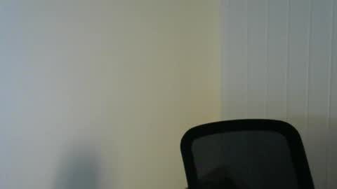 Snapshot of nezvers chatting on 4, 2, 2025 YouPick online show from 4, 2, 2025