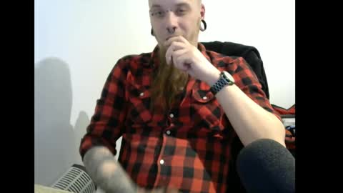 Snapshot of nezvers chatting on 3, 3, 2025 YouPick online show from 3, 3, 2025