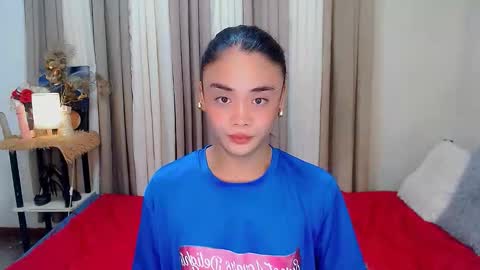 hottie nicole online show from 6, 10, 2025