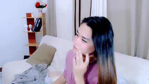 hottie nicole online show from 10, 6, 2026