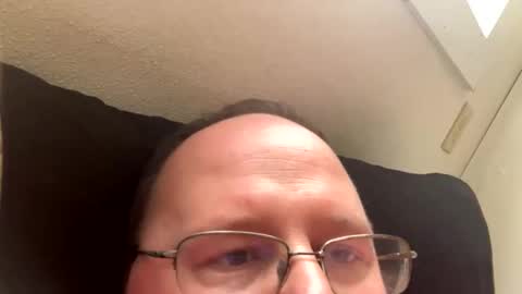 Snapshot of nhtechjoel chatting on 5, 1, 2026 Nhtech online show from 5, 1, 2026