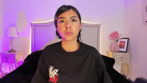 Snapshot of nia_malkova chatting on 27, 3, 2026 Nia Malkova online show from 27, 3, 2026