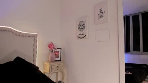 Nia Malkova online show from 5, 5, 2026
