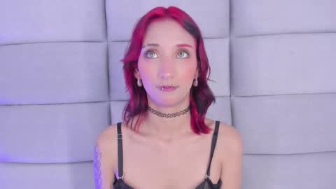 Snapshot of niaafox chatting on 24, 2, 2026 Nia online show from 24, 2, 2026