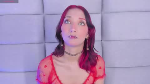 Snapshot of niaafox chatting on 3, 3, 2026 Nia online show from 3, 3, 2026