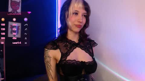  niakat  online show from 28, 11, 2025