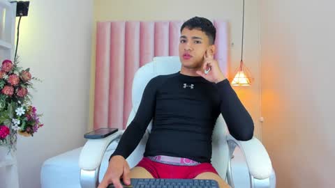 Snapshot of niall_falcon chatting on 11, 1, 2025 Niall online show from 11, 1, 2025