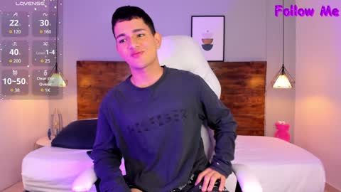 Snapshot of niall_falcon chatting on 6, 2, 2025 Niall online show from 6, 2, 2025