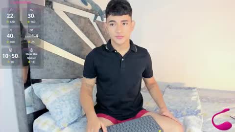 Snapshot of niall_falcon chatting on 23, 11, 2025 Niall online show from 23, 11, 2025